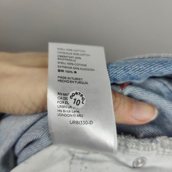 BDG High Rise Baggy Jeans Womens 36 Light Wash Destroyed 100%‎ Cotton Y2K 90s - Picture 9 of 10